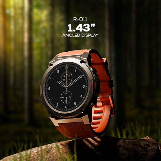 Exploring the R-011 Smart Watch Lifestyle with a Metallic Touch