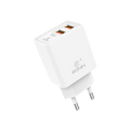 RONiN R-615 Efficient Charger, 2.4A output with dual USB ports, ideal for fast and safe mobile charging.
