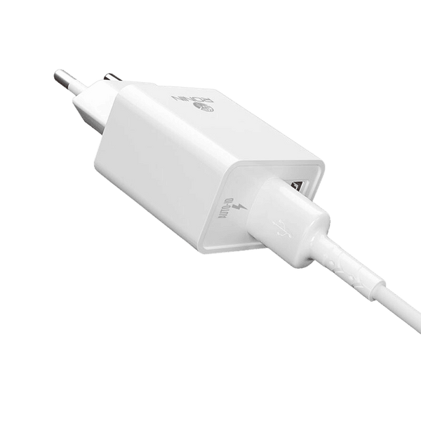 White RONiN R-615 charger with Micro-USB, Lightning, and Type-C compatibility for versatile charging options.