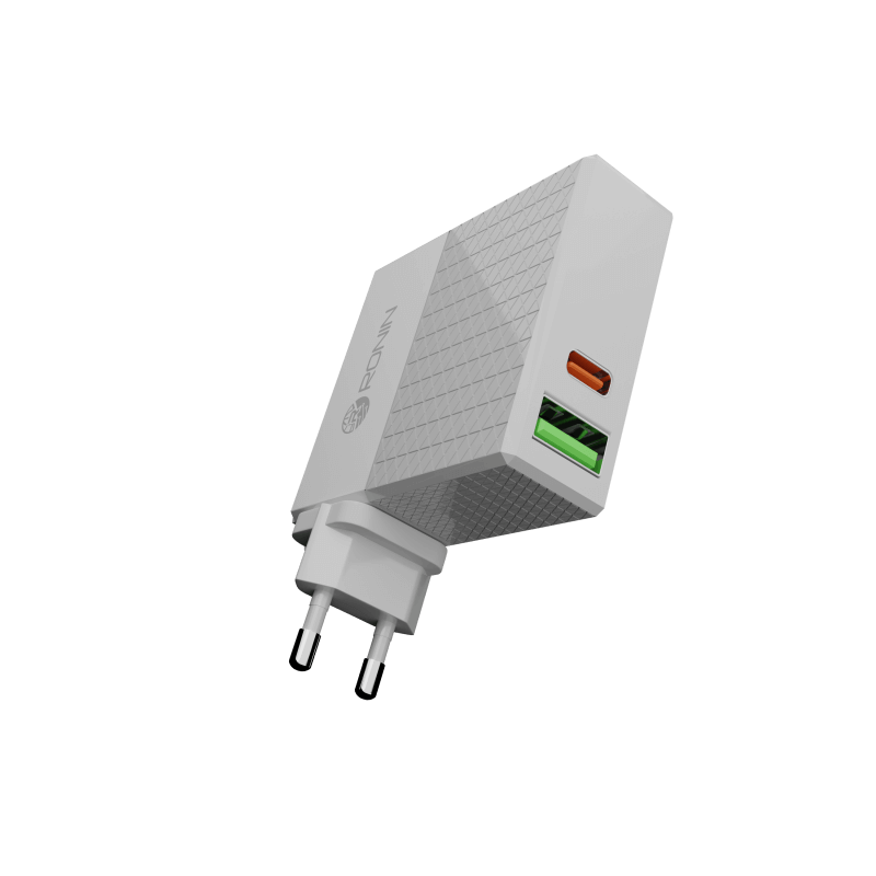 RONiN R-315 65W Rapid Charger, Chairmen Series, with USB and Type-C outputs for fast charging compatibility.